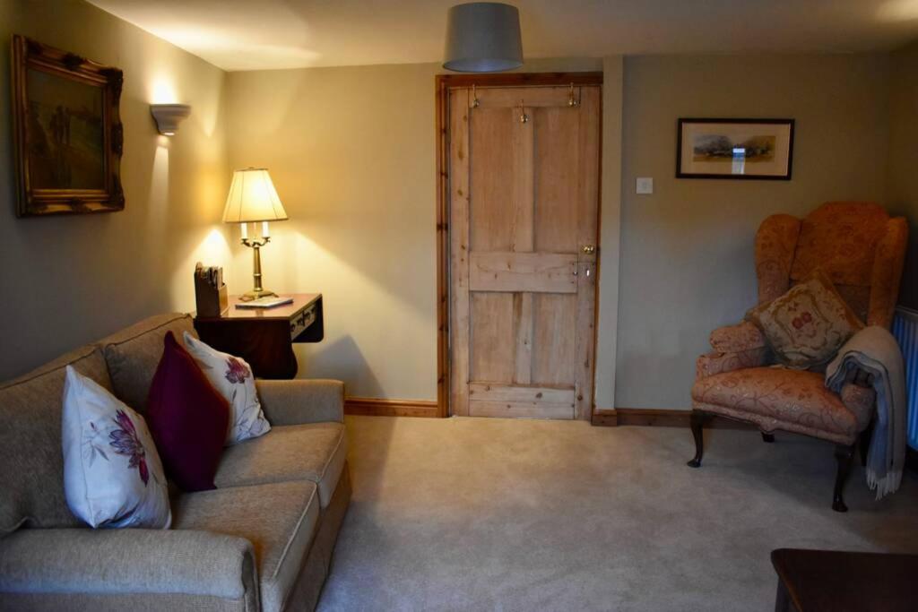 Cross Keys Cottage Holiday Let Bishop's Castle Εξωτερικό φωτογραφία
